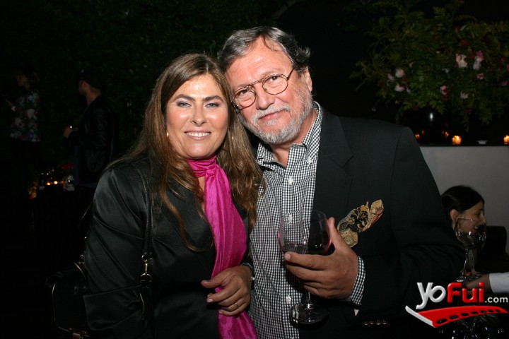 Angelica Valdes, Gonzalo Cienfuegos