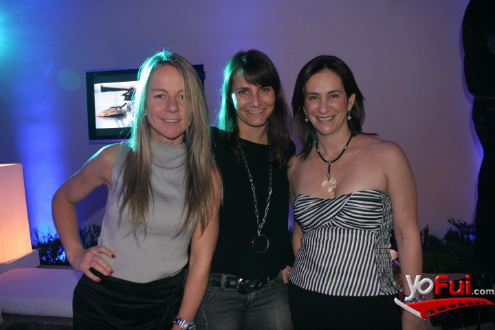 Martita Willoughby, María de los Angeles Portales, Cristina Bitar