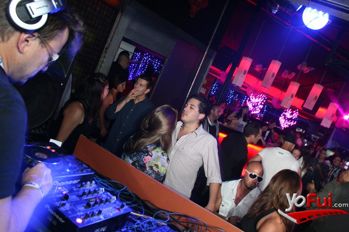 Fiesta en Club Sweet