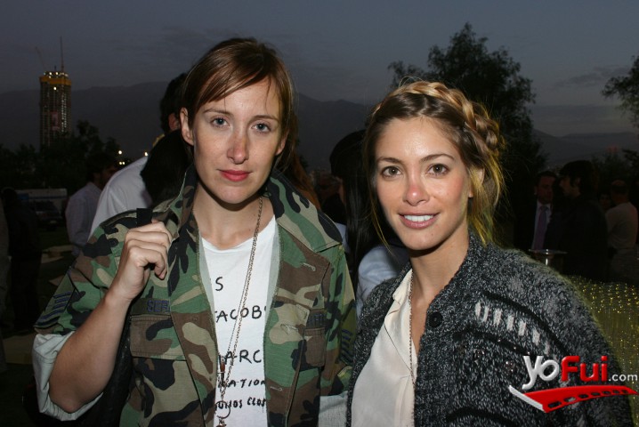 Natalia Schwarzenberg, Valentina Rios