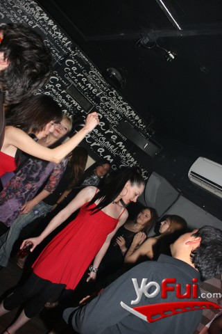 Fotografía en Cumple DJ Rodrigo Galvez, Club Caramel
