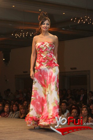 Fotografía en Desfile Eclypse de Mauricio Cid, Grand Hyatt