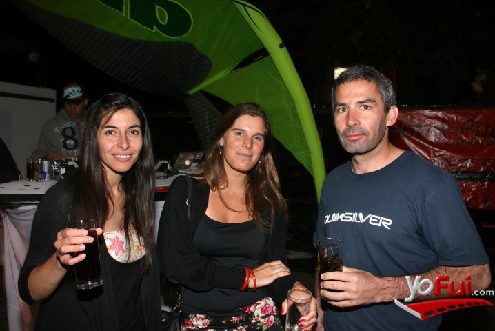 Maca Berrios, Trinidad Schulz, Nicolas Hollmann