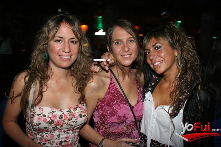 Claudia Flores, Anita Gaete, Ale Lama