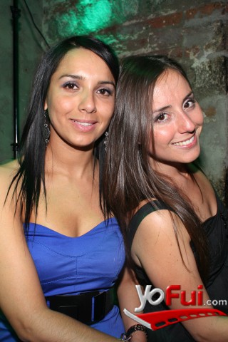 Macarena Avila, Claudia Carvallo