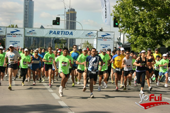 Fotografía en 6ª fecha del Brooks Running Tour 2010, Avda. Bicentenario