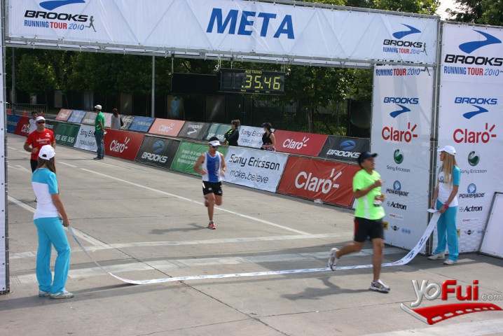 Fotografía en 6ª fecha del Brooks Running Tour 2010, Avda. Bicentenario
