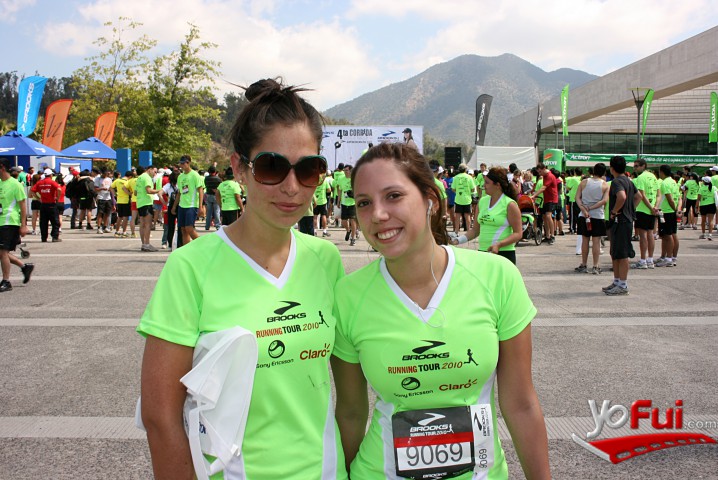Constanza Gajardo, Pia Gomez
