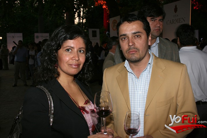 Isolde Landeros, José Valenzuela
