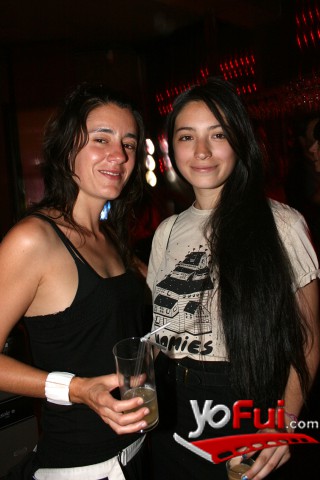 Ale Ruiz, Paola Velasquez