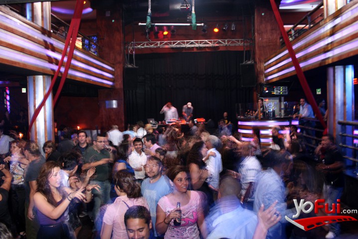 Fiesta Ochenteros en Eve