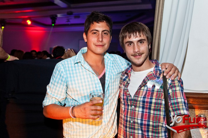Tito Garrido, Agustin Silva