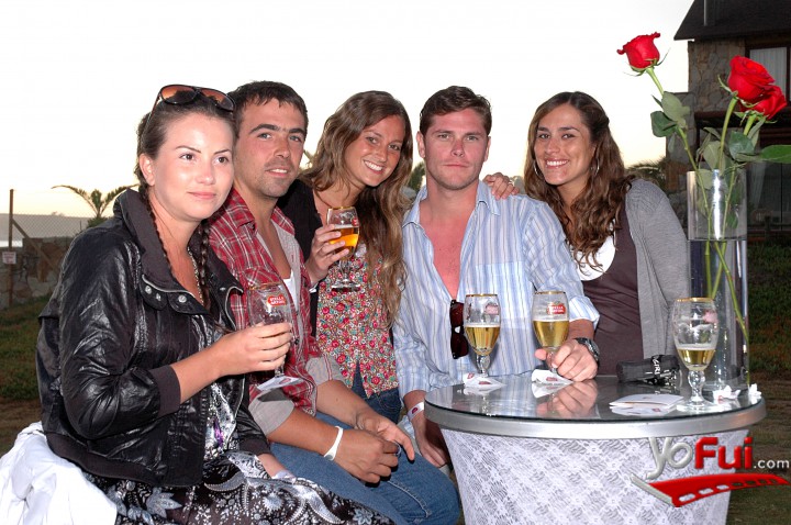 Pia Charles, Juan Bravo, Camila Chicharro, Armando Fernández, Nicole Mery