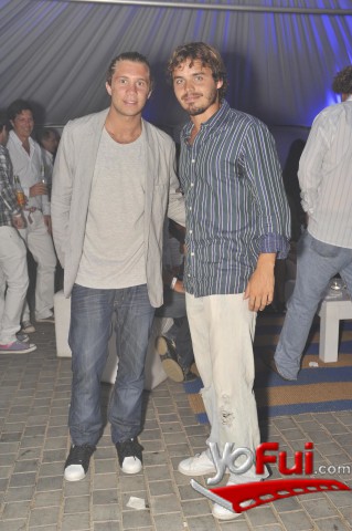 Nico Tacho, Benjamin Rojas
