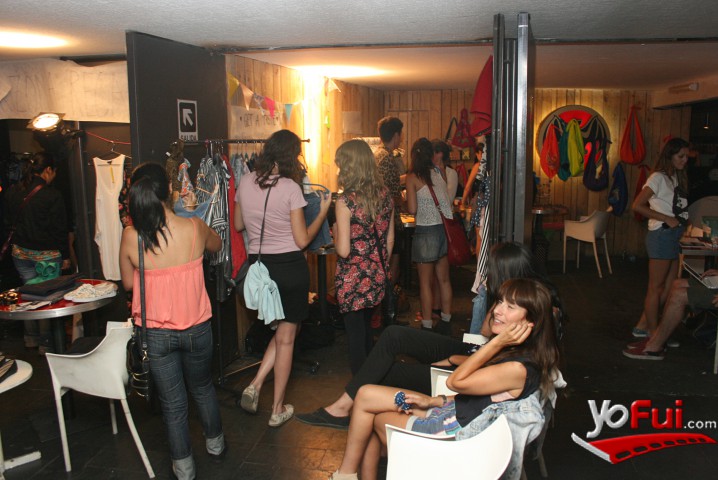 Bazar de trasnoche en Amanda