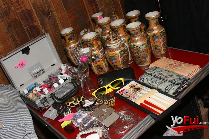 Bazar de trasnoche en Amanda