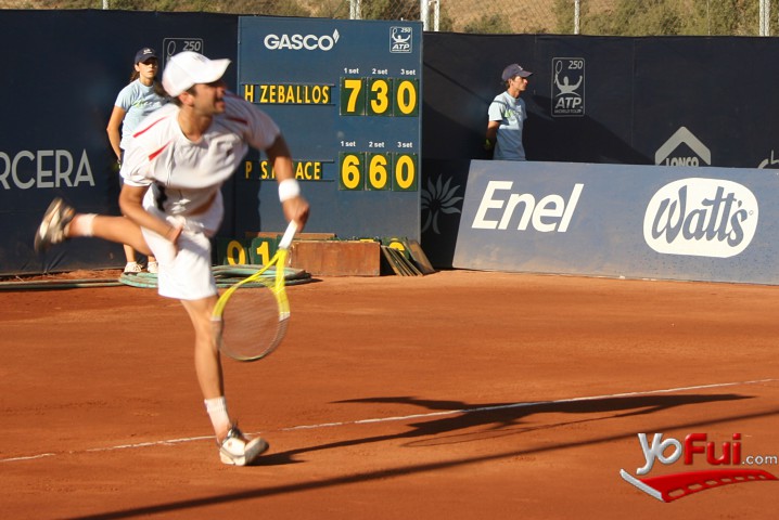 Fotografía en Desfile candidatas ATP Santiago 2011, Estadio San Carlos de Apoquindo
