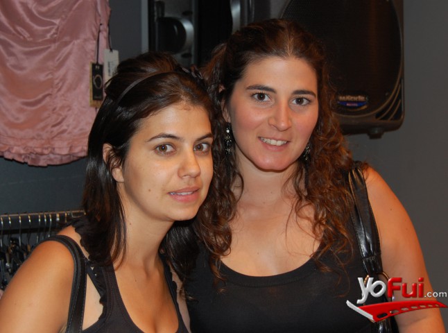 Valentina Nanjari, Cristina De La Torre