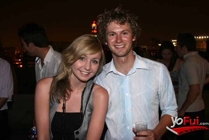 Elina, Rob