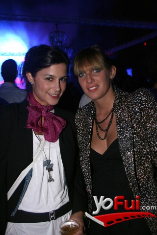 Francesca Givernau, Alexandra Hogge