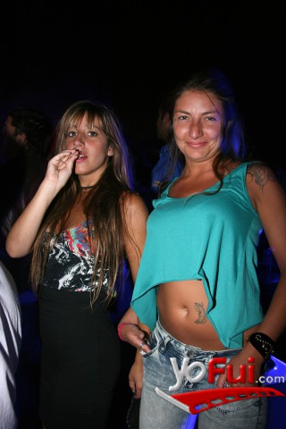 María Sgnacia Solar, Pia Suares