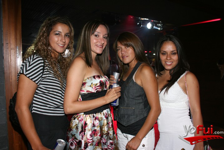 Natalia Mella, Daniela Villate, Marcela Huenchapil, Constanza Fuentes