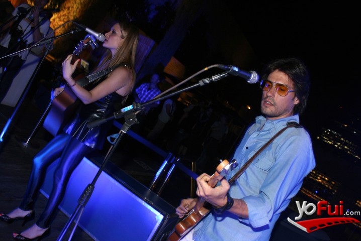 Fotografía en Nicole en lanzamiento Corona Light, Hotel W