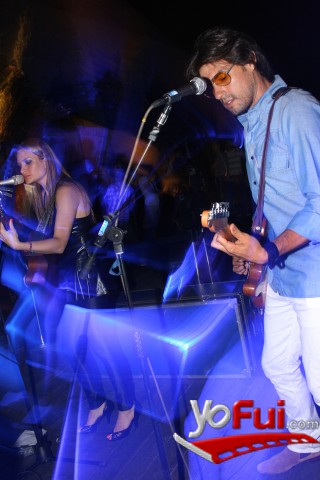 Fotografía en Nicole en lanzamiento Corona Light, Hotel W