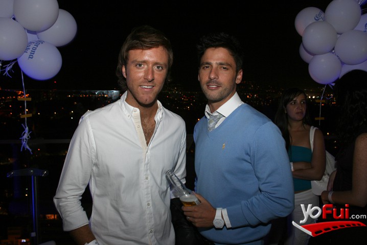 Raimundo Silva, Chris Portugal