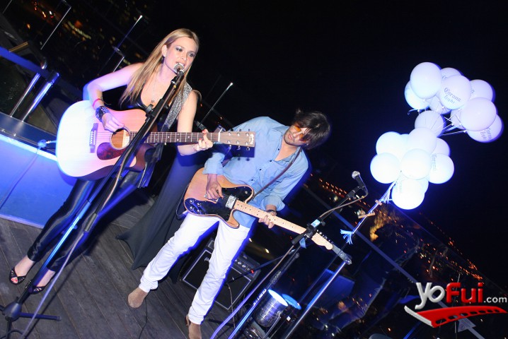 Lanzamiento Corona Light