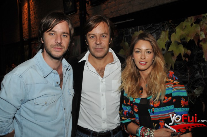 Andres Carey, Jorge Carey, Valentina Rios