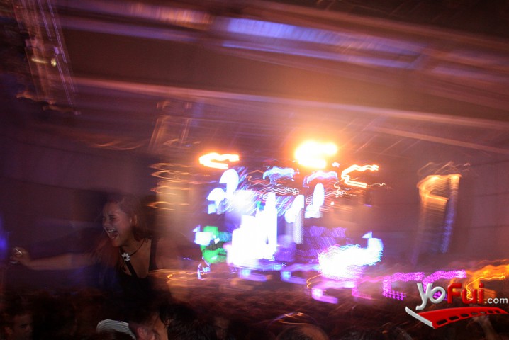 Fotografía en Final FES Model y Bob Sinclair, Espacio Riesco
