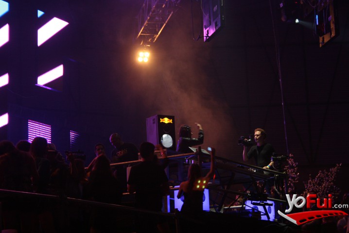 Fotografía en Final FES Model y Bob Sinclair, Espacio Riesco