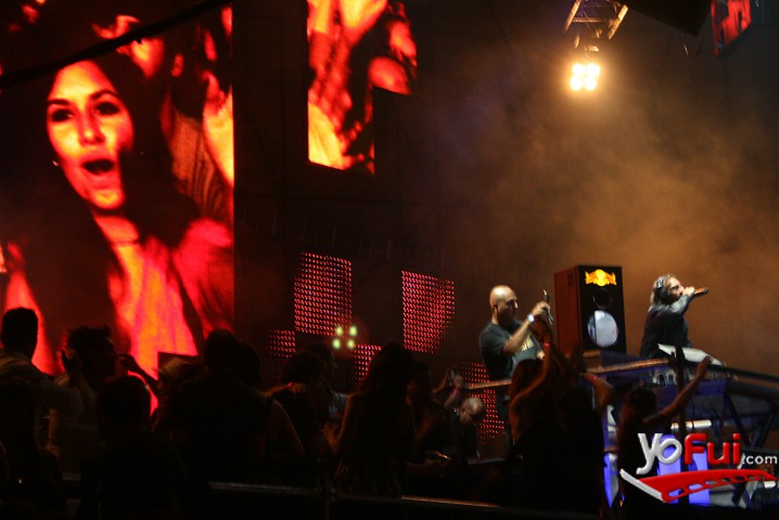 Fotografía en Final FES Model y Bob Sinclair, Espacio Riesco