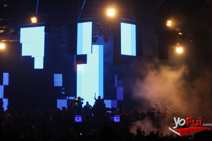 Fotografía en Final FES Model y Bob Sinclair, Espacio Riesco