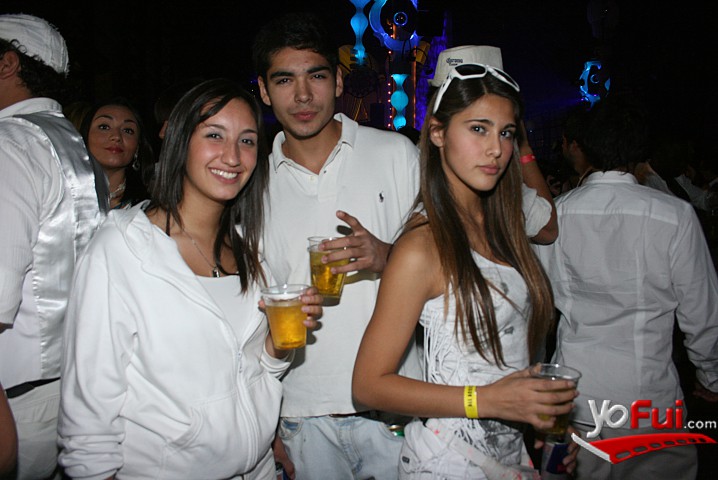 Sofia Echeverria, Jaime Valenzuela, Paz Valenzuela