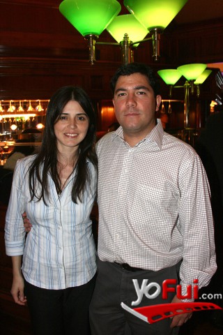 Catherine Silva, Cesar Mora