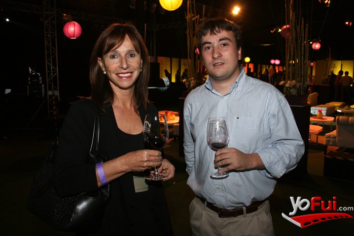 María Angelica Echavarri, Gonzalo Panisello