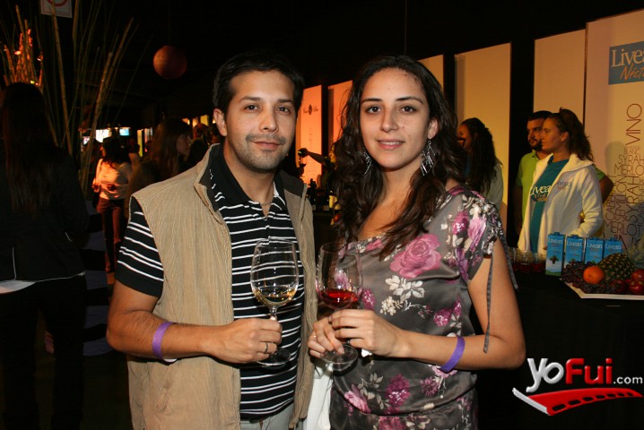 Marcelo Campos, Victoria Vega