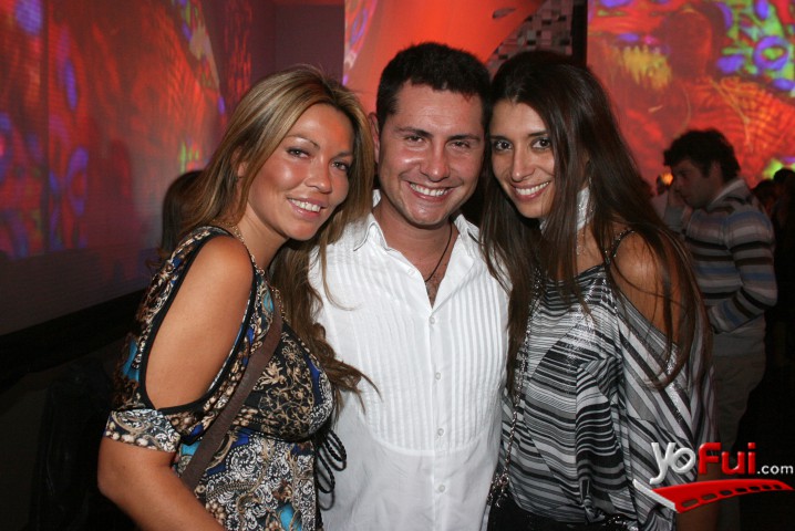 Titi Montes, Carlos Lara, Karen Houston