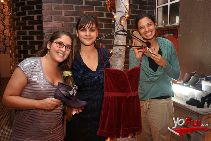 Macarena Errazuriz, Patricia Chellew, Isabel del Rio
