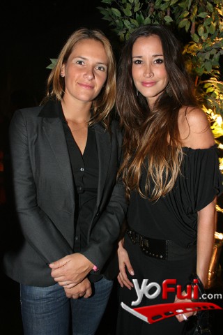 Nicole Perrot, Adriana Aguayo