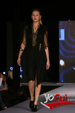 Fotografía en Desfile MODA D-MODA, Mall Portal La Dehesa