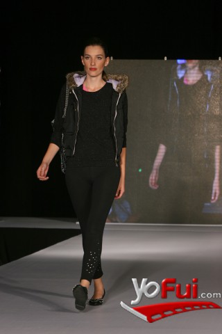 Fotografía en Desfile MODA D-MODA, Mall Portal La Dehesa
