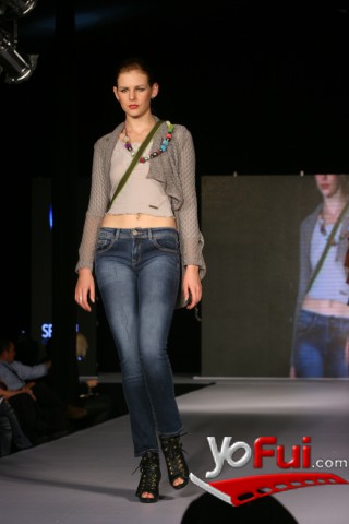 Fotografía en Desfile MODA D-MODA, Mall Portal La Dehesa
