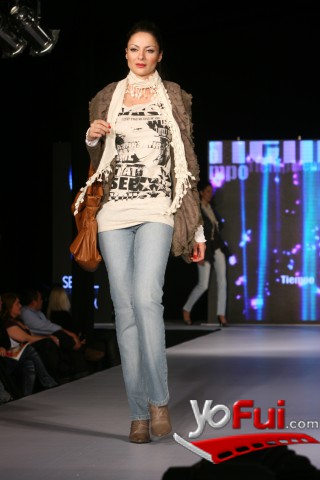 Fotografía en Desfile MODA D-MODA, Mall Portal La Dehesa