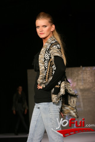 Fotografía en Desfile MODA D-MODA, Mall Portal La Dehesa