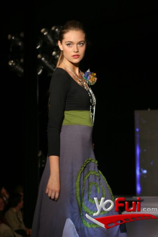 Fotografía en Desfile MODA D-MODA, Mall Portal La Dehesa
