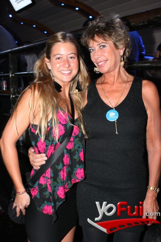Valentina Vidaurre, Vivian Vicuña