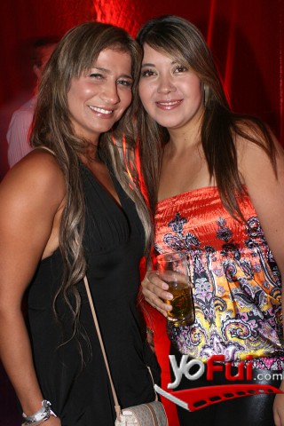 Mery Cabrera, Evelyn Carrasco
